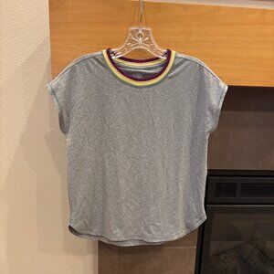 ATHLETA GIRLS  Tee Grey Size XL 14